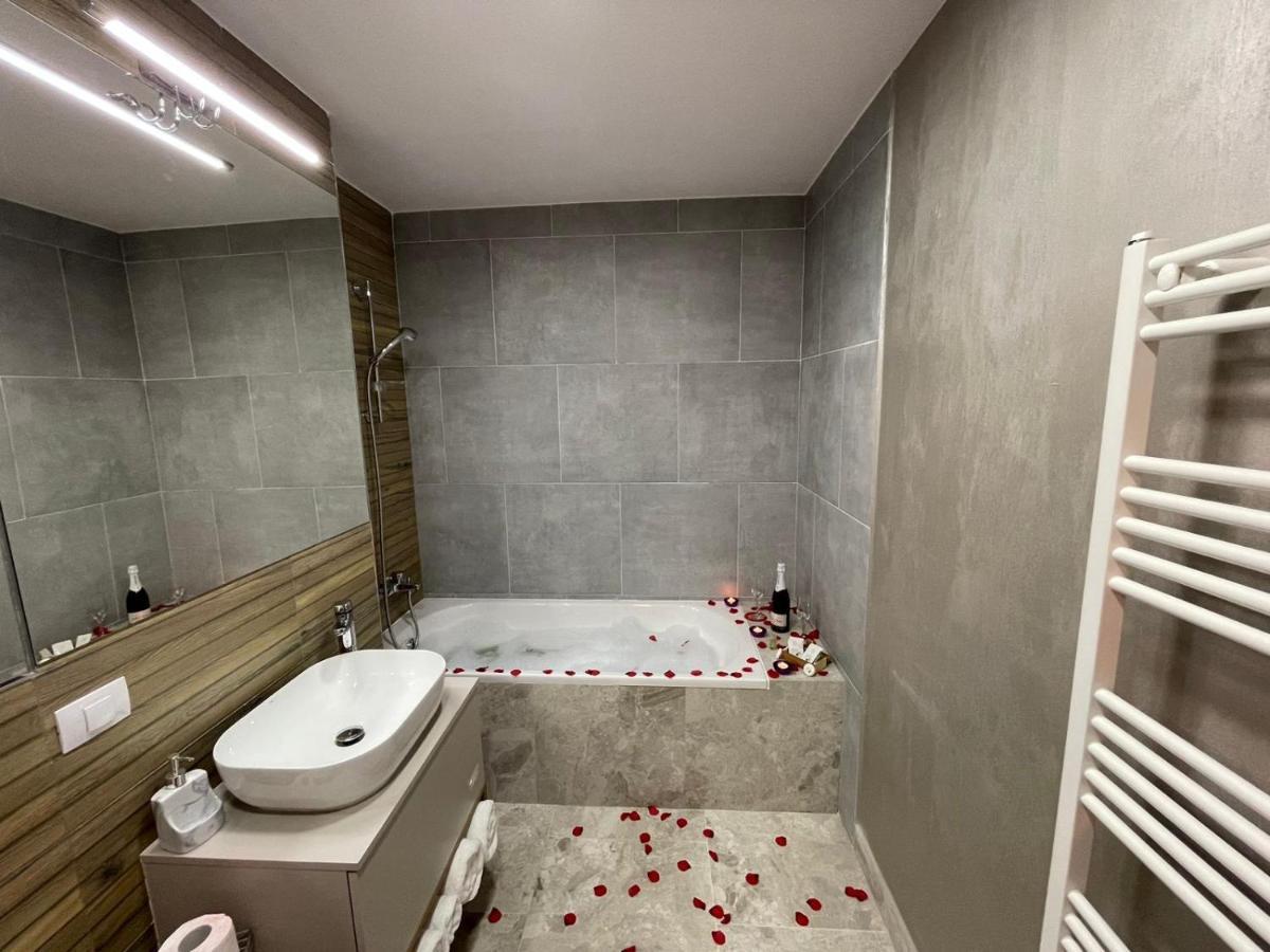Apartamente Lux Sya Residence Брашов Экстерьер фото